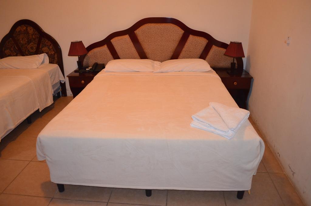 Hotel Brial Plaza Managua Eksteriør bilde